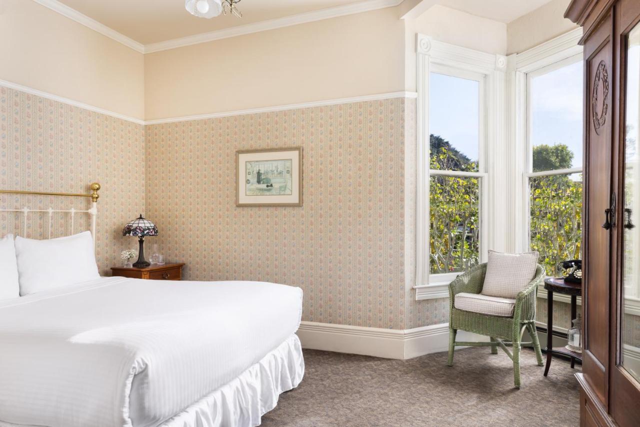 Centrella Hotel, A Kirkwood Collection Hotel Πασίφικ Γκρόουβ Εξωτερικό φωτογραφία