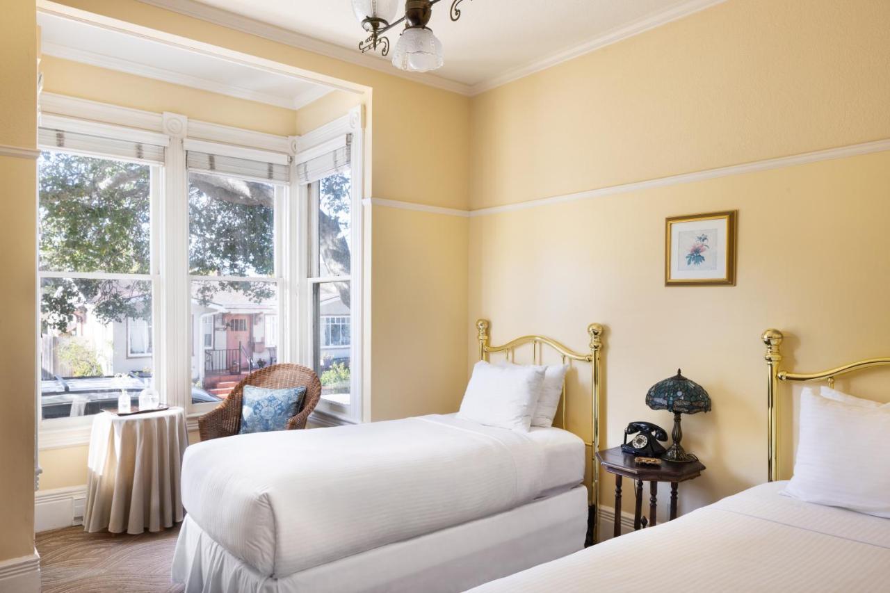 Centrella Hotel, A Kirkwood Collection Hotel Πασίφικ Γκρόουβ Εξωτερικό φωτογραφία